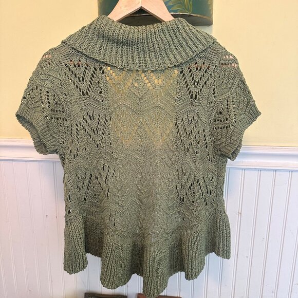 Dressbarn Crochet Knit Green Short-Sleeve Open-Front Cardigan Sweater shrug M - Picture 2 of 7